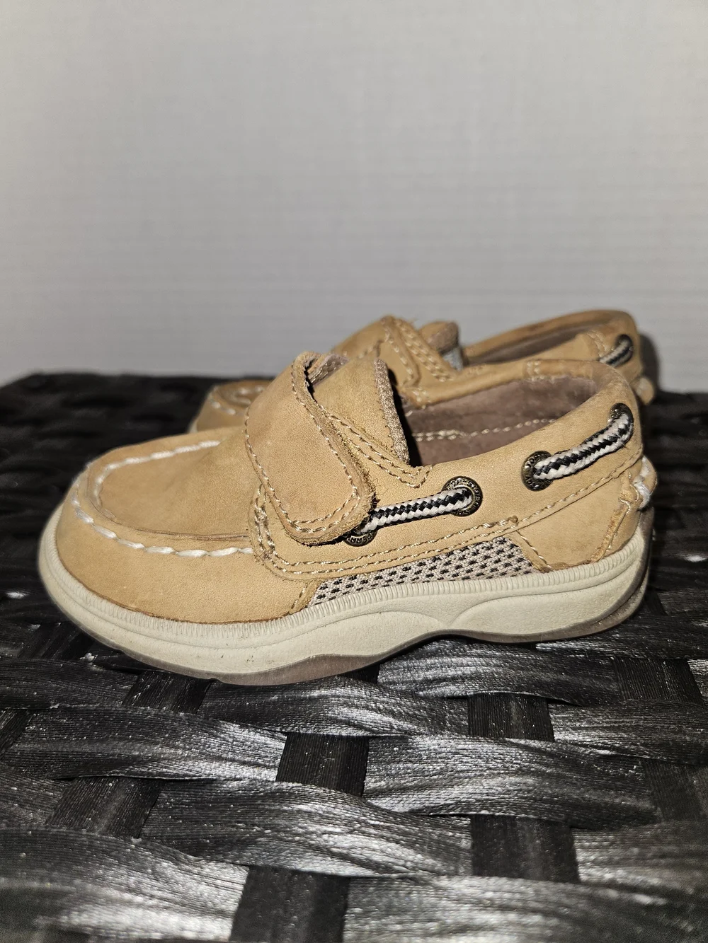 Sperry Kids Tan Hook-and-Loop Moccasin Boat Shoes